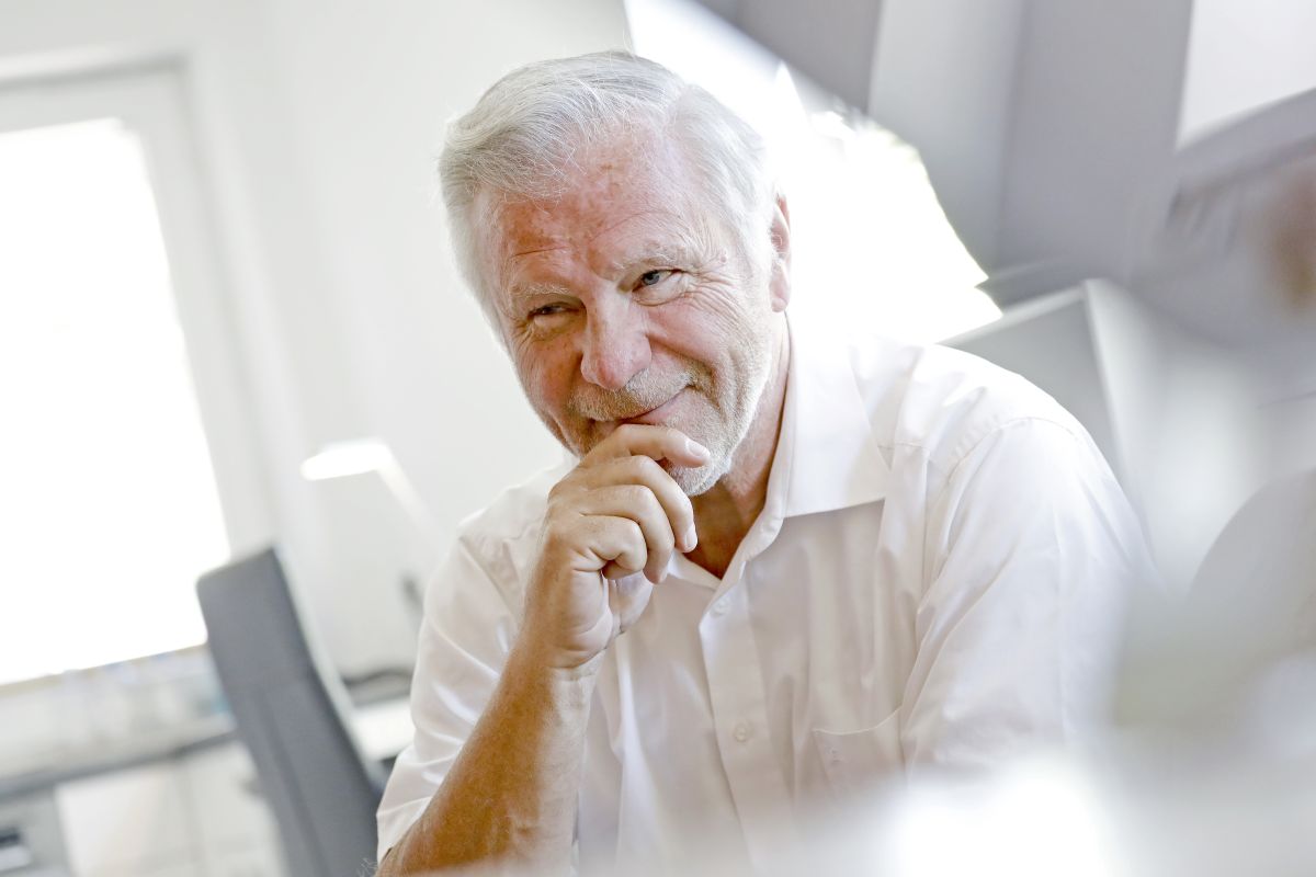 Bernd Nickel - DGSF-zertifizierter systemischer Paartherapeut und Sexualtherapeut bei Moderne Paartherapie